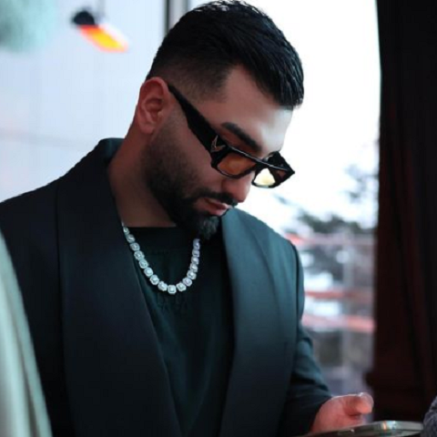 حسین تهی منو این